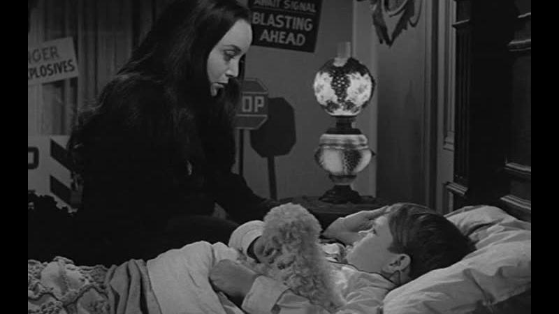 Кадры из сериала Семейка Аддамс (1964)