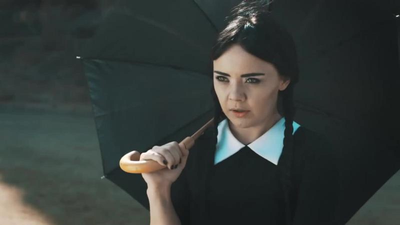 Кадры из сериала Взрослая Вэнсдэй Аддамс (2013)
